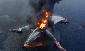 Deepwater Horizon oil rig 006 300x180 - Gulf Oil Spill - Firms Ignored Warning Signs Before Blast, Inquiry Hears