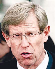 15just 1 - Theodore Olson – The GOP’s Bad Penny? (American Politics Journal, May 2001)