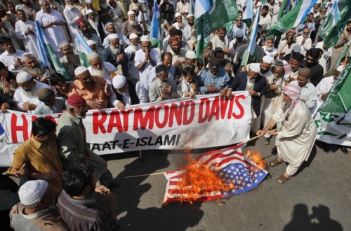 Pakistan Hang Raymond Davis protest in Karachi Photo Reuters 500x330 - NukeGate
