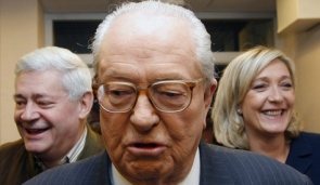 1800828527 - French Far-Right Leader Jean-Marie Le Pen Convicted over Nazi Remark